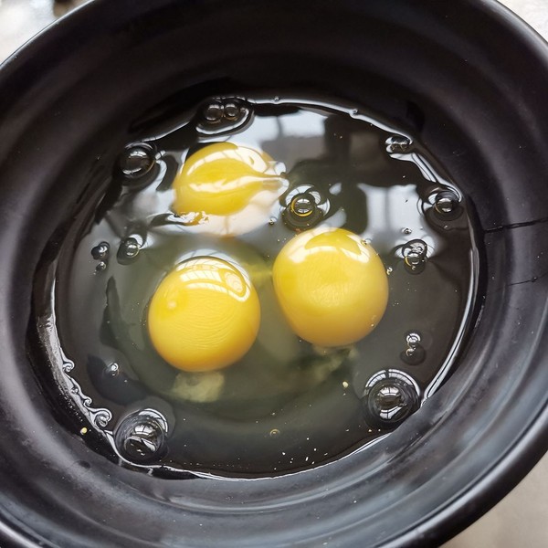 Scrambled Eggs with Okra recipe