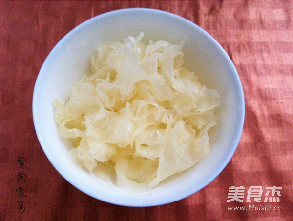 Rock Sugar Tremella Soup recipe