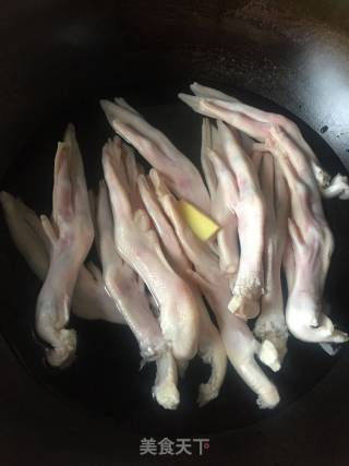 Braised Duck Feet recipe