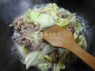 Boiled Chicken Skeleton with Cabbage recipe