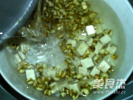 Barley Yam Paste for Removing Dampness recipe