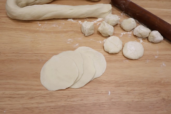 Egg, Shiitake, Rape Dumplings recipe