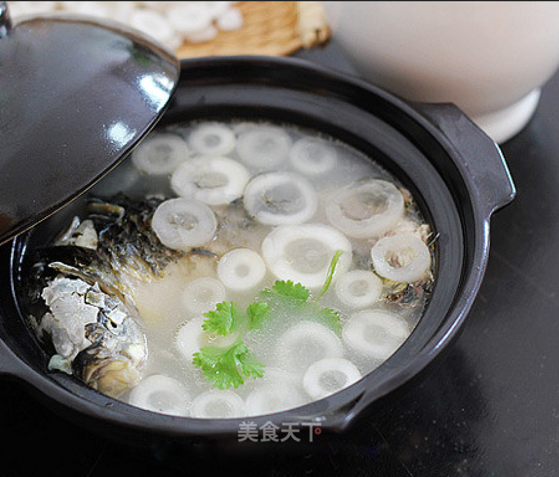 Tongcao Crucian Carp Soup recipe