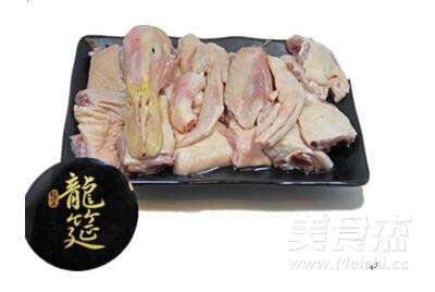 Cold Dew Health Recipe—duck Stewed with Cordyceps and Longyan recipe
