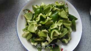 Alternative Way to Eat Potato Chips-tomato Green Pepper Potato Chips recipe