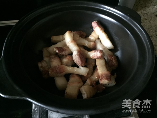 Braised Pork with Radish recipe