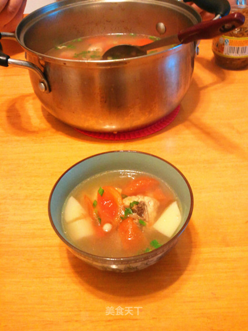 Tomato and Potato Pork Rib Soup recipe
