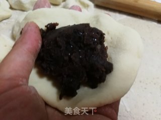 Red Bean Stuffed Biscuit recipe