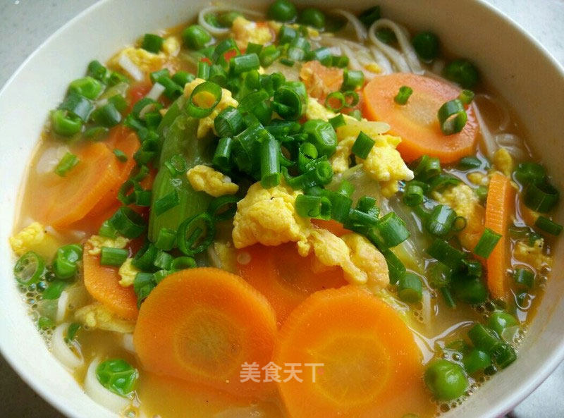Egg and Vegetable Noodles recipe
