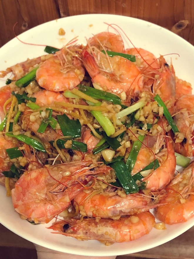 Garlic Shrimp that is Delicious Enough to Lick Your Fingers recipe
