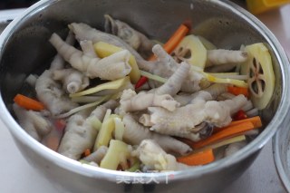 Sour Papaya Soaked Chicken Feet-a Must-have recipe