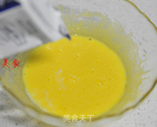 A Heart-shaped Custard Bag Full of Love recipe