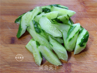 Cherry Tomatoes Mixed with Okra recipe