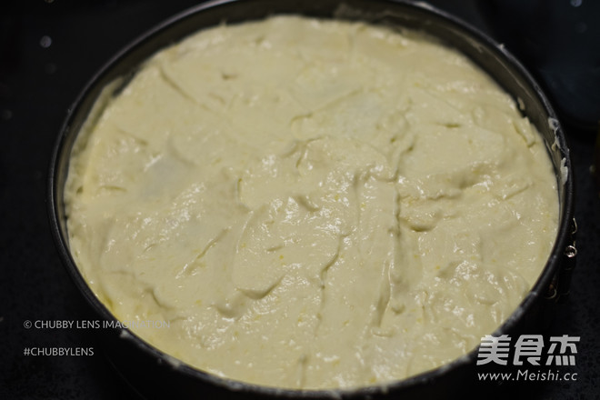 Thai Durian Mousse Cake (8 Inches) recipe