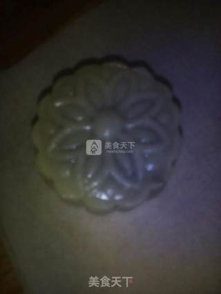 Lemon Bean Paste Mooncakes recipe