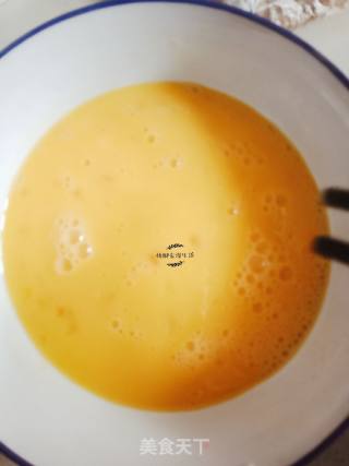 Scrambled Eggs with Carrots recipe