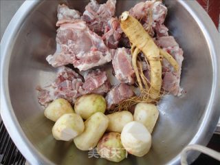 Taro Ginseng Bone Soup recipe