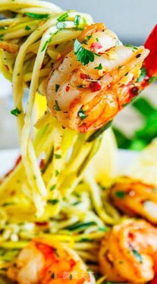 Amazing to Your Colleague, Shrimp Green Noodles recipe