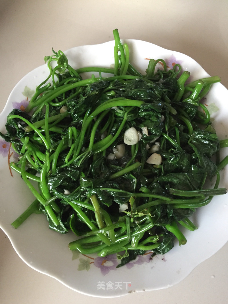 Stir-fried Sweet Potato Leaves recipe