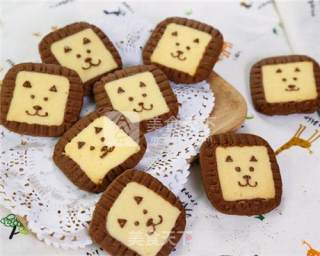 The Practice of Modeling Biscuits (lion Biscuits) recipe