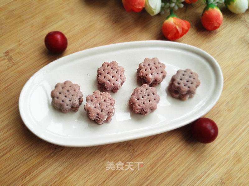 #aca烤明星大赛#purple Sweet Potato Soda Biscuits recipe
