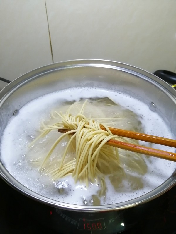 Breakfast in Three Minutes~~ Shrimp and Vegetable Noodle Soup recipe