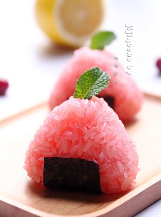 Cranberry Sakura Rice Ball recipe