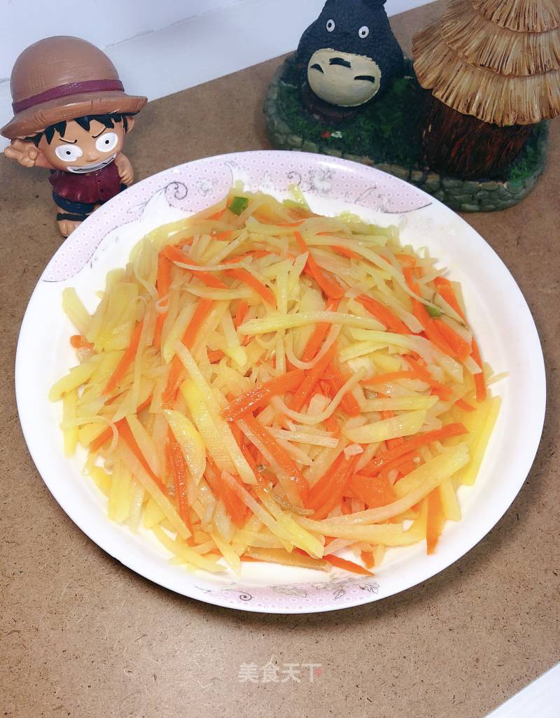 Carrot and Potato Shredded Stir-fry recipe