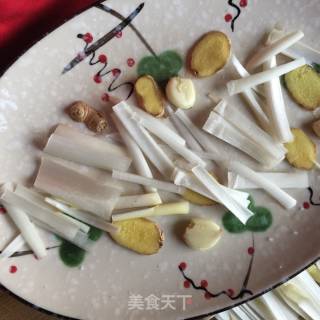【zhejiang】steamed Yellow Croaker (steaming Every Day) recipe