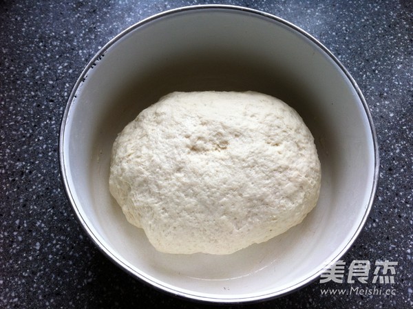 Steamed Dumplings with Amaranth, Egg and Shrimp Skin recipe