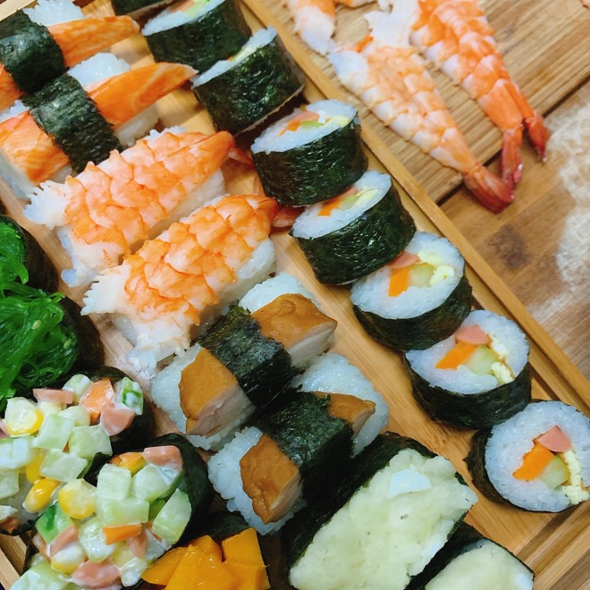 Sushi that Solves Children's Dislike of Eating recipe