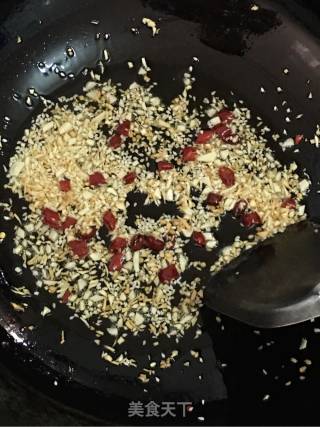Coriander Fungus Mixed with Dried Shreds recipe