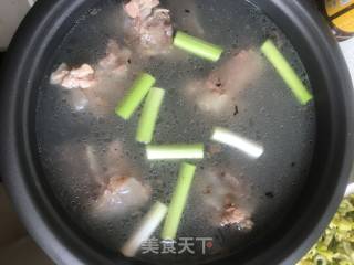 Making Hot Pot Soup Base recipe