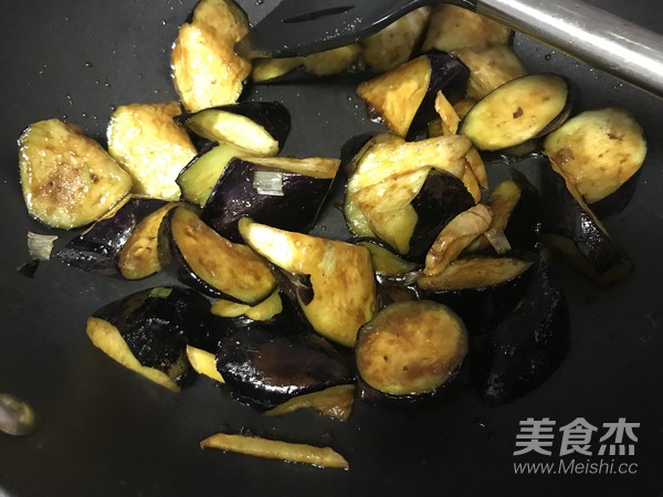 Eggplant with Minced Meat-a Good Place for Leftover Meat recipe