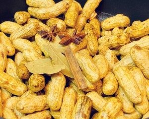 Spiced Salted Peanut Cooking Method, There are Tricks to The Taste recipe