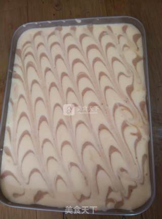 Feather Pattern Cake recipe