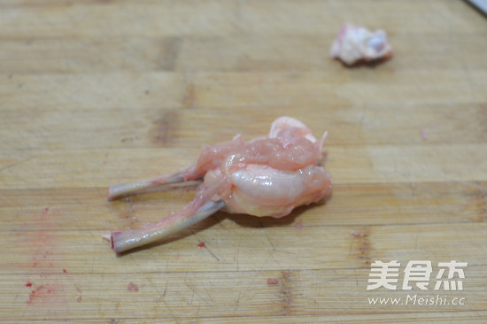 Braised Chicken Wings with Three Sauces recipe