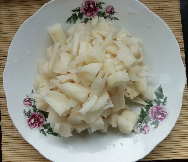 Stir-fried Lotus Root with Red Kidney Beans recipe