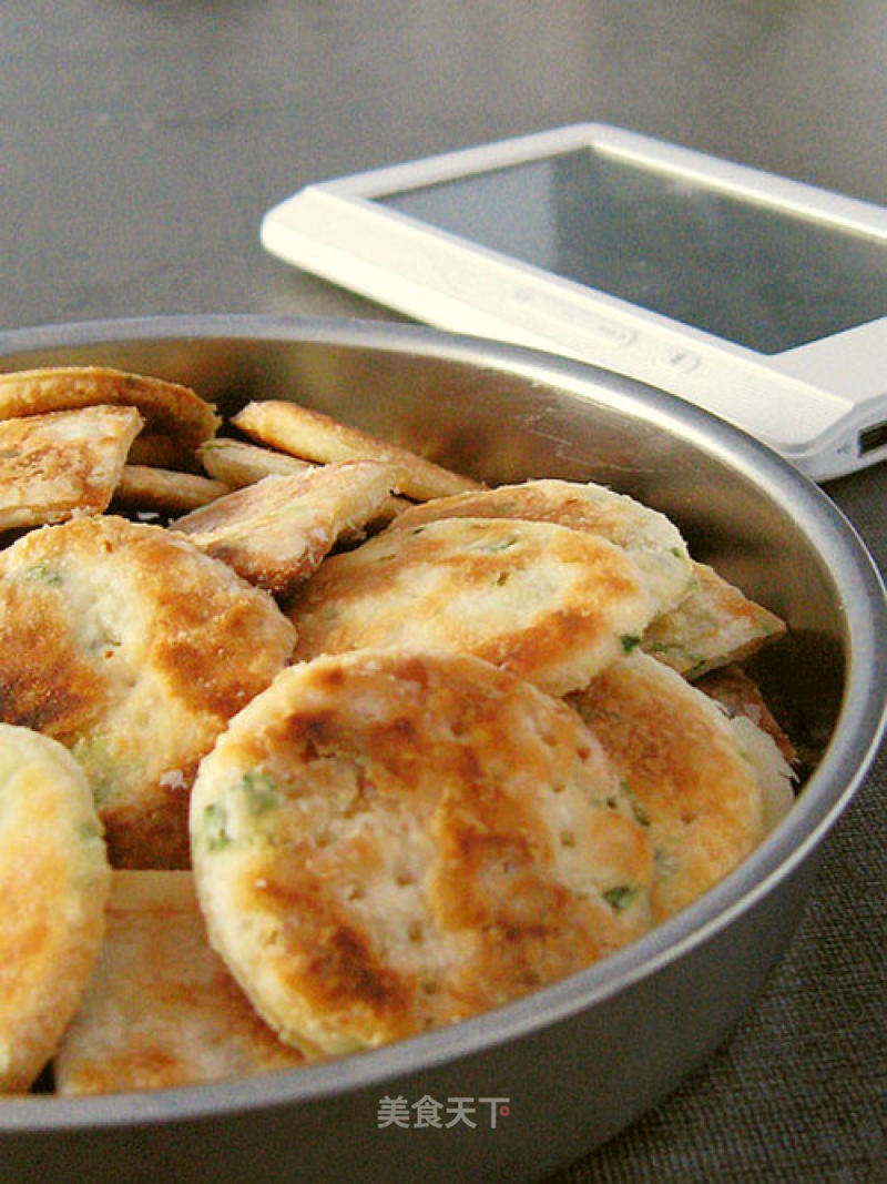 Electric Baking Pan Scallion Biscuit recipe