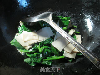 Thousands of Fried Fungus Vegetables recipe