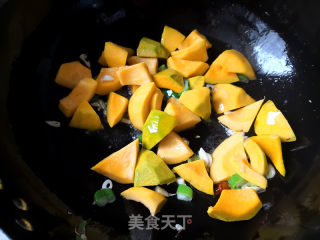 Stir-fried Fungus with Pumpkin and Potatoes recipe