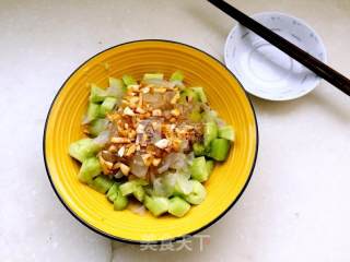 Cucumber Mixed Jellyfish recipe