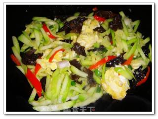 Scrambled Eggs with Melon Fungus recipe