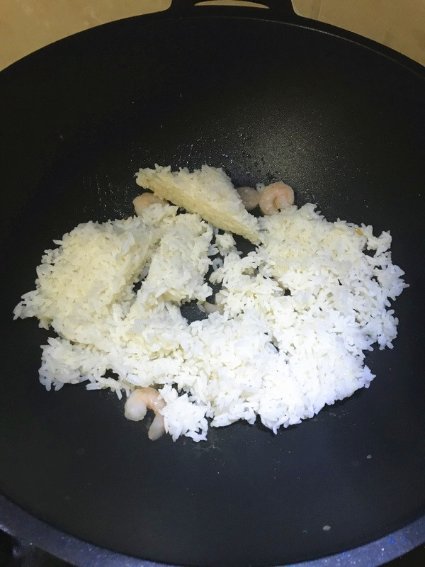 Cheese-flavored Shrimp Risotto recipe
