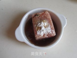 Stir-fried Rice Cake with Green Garlic and Pork recipe
