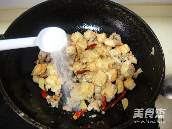 Stir-fried Chicken and Tofu recipe