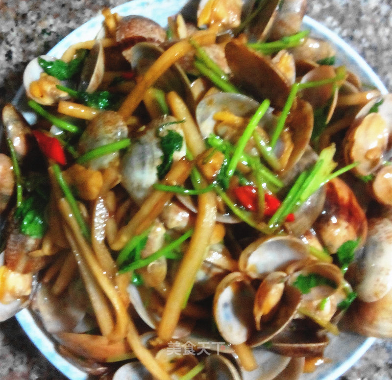 Lazy Version! ! ! Stir-fried Bamboo Shoots with Conch! ! ! What Beihai People Do! ! ! recipe