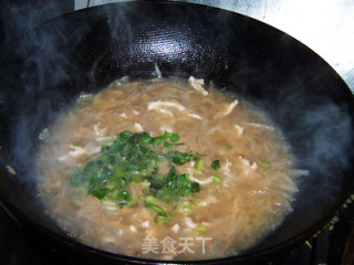 Winter Warming Soup---sour and Spicy Chicken and Radish Soup recipe
