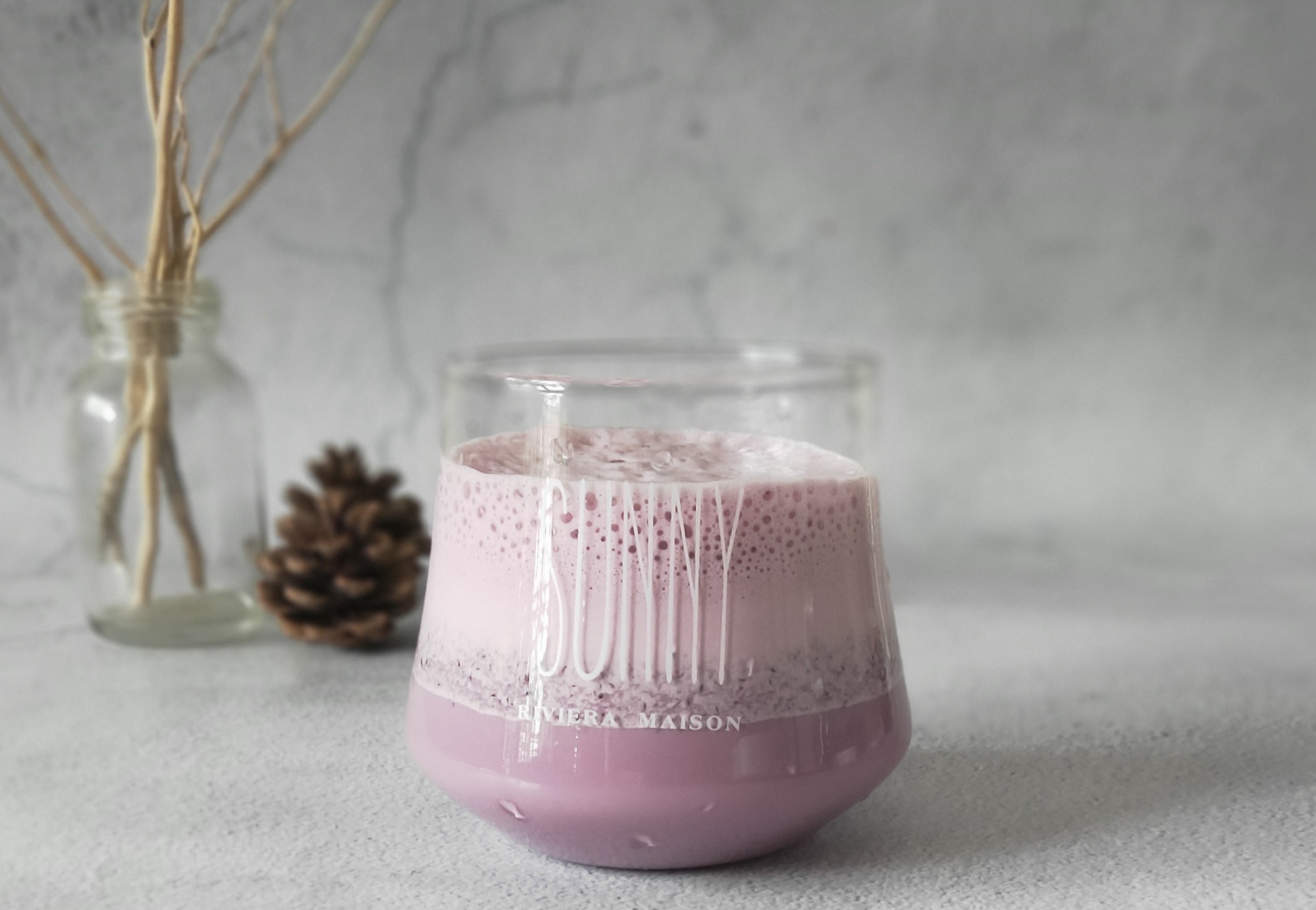 Milk Mulberry Smoothie recipe