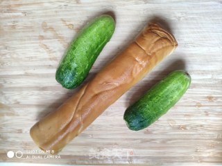 Vegetarian Chicken with Cucumber recipe
